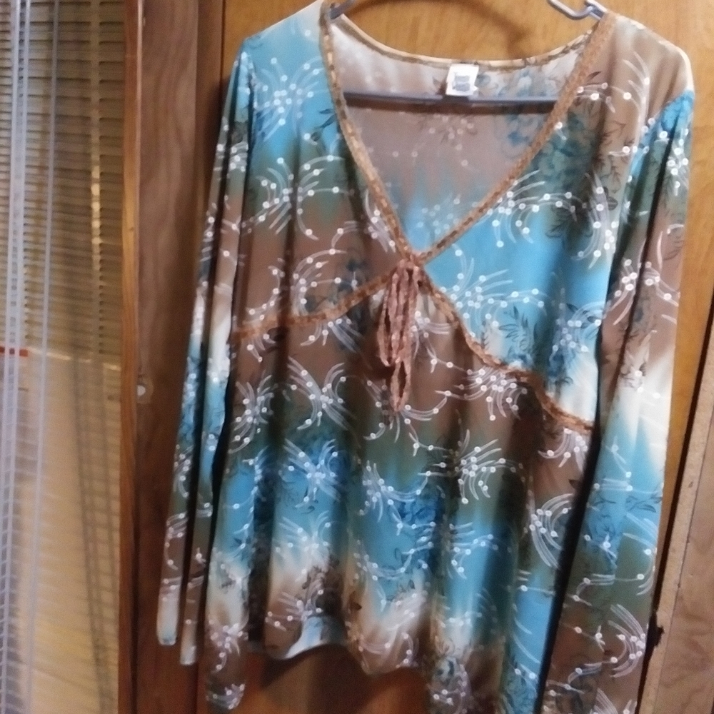 Womens shirt